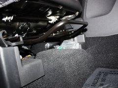 2011款 2.4 CVT 豪华导航型 5座