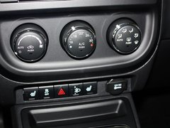2011款 2.4 CVT 豪华导航型 5座