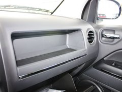 2011款 2.4 CVT 豪华导航型 5座