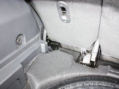 2011款 2.4 CVT 豪华导航型 5座