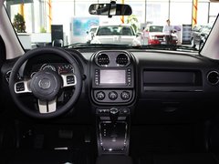 2011款 2.4 CVT 豪华导航型 5座