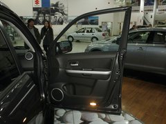2011款 2.4 自动 5门 JLX-EL型 5座