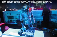2011款 4.0L V8 双门碳纤顶版