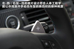 2011款 4.0L V8 双门碳纤顶版