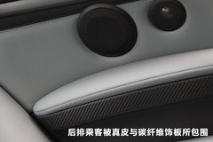2011款 4.0L V8 双门碳纤顶版