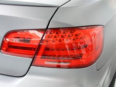 2011款 4.0L V8 双门碳纤顶版