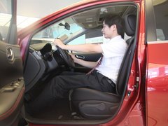 2011款 1.6T M-CVT 致酷版
