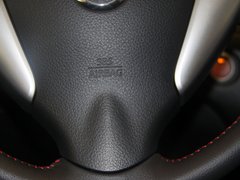 2011款 1.6T M-CVT 致酷版