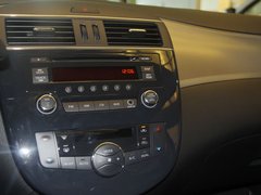 2011款 1.6T M-CVT 致酷版