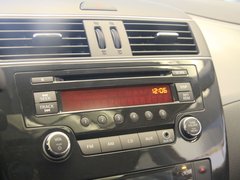 2011款 1.6T M-CVT 致酷版