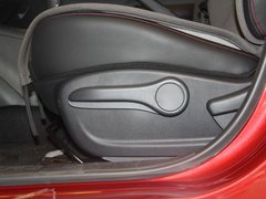 2011款 1.6T M-CVT 致酷版
