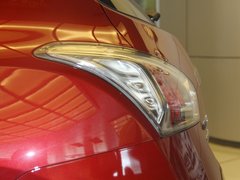2011款 1.6T M-CVT 致酷版