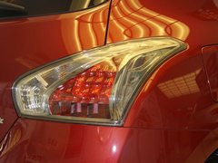 2011款 1.6T M-CVT 致酷版