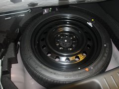 2011款 1.6T M-CVT 致酷版