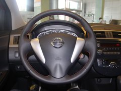 2011款 1.6T M-CVT 致酷版