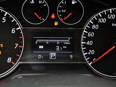 2011款 1.6T M-CVT 炫动版