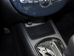 2011款 1.6T M-CVT 炫动版