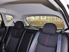 2011款 1.6T M-CVT 炫动版