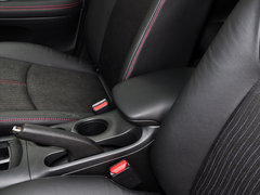 2011款 1.6T M-CVT 炫动版