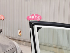 2011款 1.6T M-CVT 炫动版