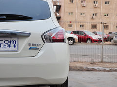 2011款 1.6T M-CVT 炫动版
