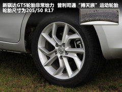 2011款 1.6T M-CVT 致酷版