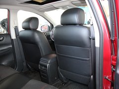 2011款 1.6T M-CVT 致酷版