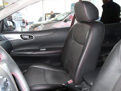 2011款 1.6T M-CVT 致酷版