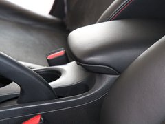 2011款 1.6T M-CVT 致酷版