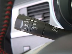 2011款 1.6T M-CVT 致酷版