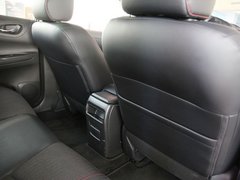 2011款 1.6T M-CVT 致酷版