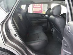 2011款 1.6T M-CVT 致酷版