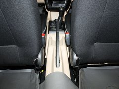 2011款 1.6 手动 纪念版