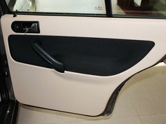 2011款 1.6 手动 纪念版