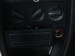 2011款 1.6 手动 纪念版