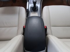 2011款 1.8T 手动 豪华型