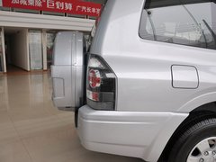 2011款 3.0 手动 GL 5座