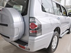 2011款 3.0 手动 GL 5座