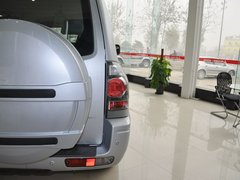 2011款 3.0 手动 GL 5座