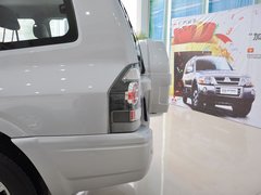 2011款 3.0 手动 GL 5座