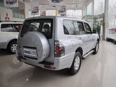 2011款 3.0 手动 GL 5座