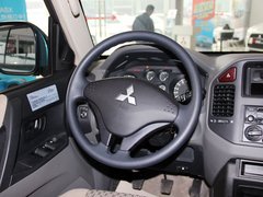 2011款 3.0 手动 GL 5座