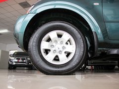 2011款 3.0 手动 GL 5座