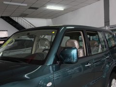2011款 3.0 手动 GL 5座