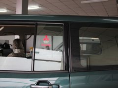 2011款 3.0 手动 GL 5座