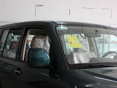 2011款 3.0 手动 GL 5座