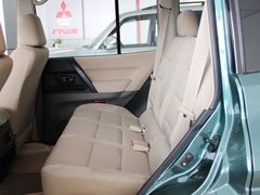 2011款 3.0 手动 GL 5座
