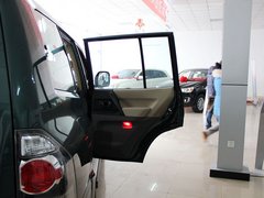 2011款 3.0 手动 GL 5座