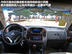 2011款 3.0 自动 GLX 7座
