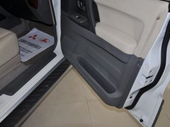 2011款 3.0 自动 GLX 7座